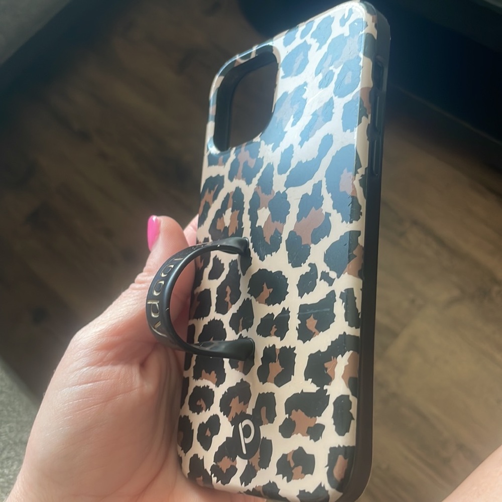 Leopard Loopy Case - Picture 2 of 4